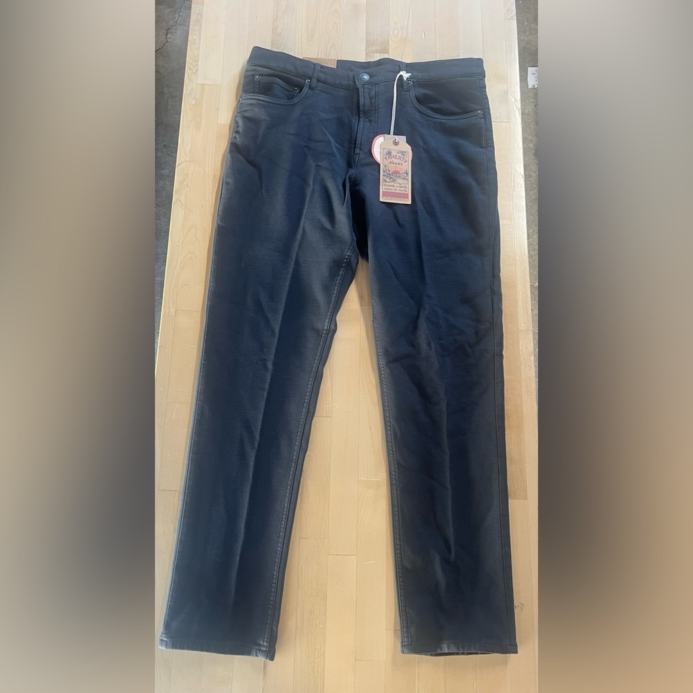 Faherty Black Relaxed Jeans Classic Denim Style